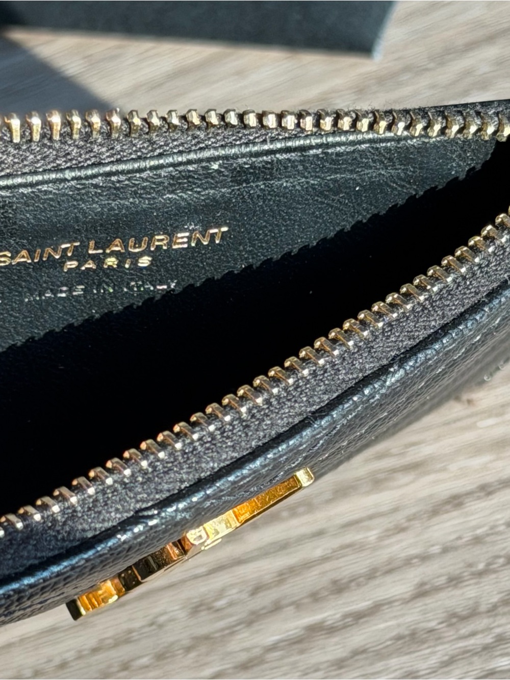 Saint Laurent Black Quilted Leather Card Holder with Gold YSL Logo - Picture 4 of 7